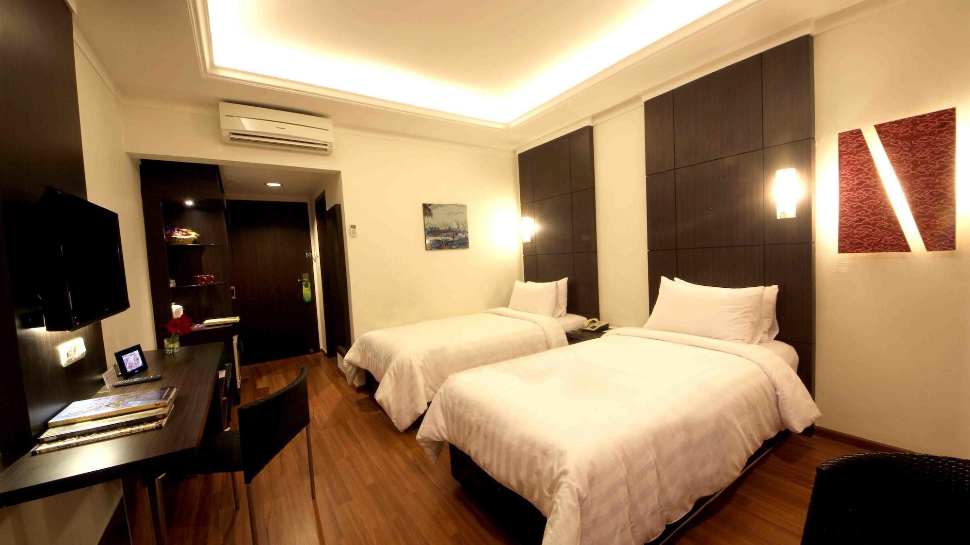 Bentani Hotel & Residence 치레본 외부 사진