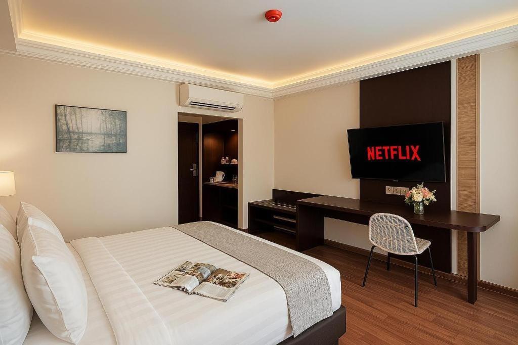 Bentani Hotel & Residence 치레본 외부 사진