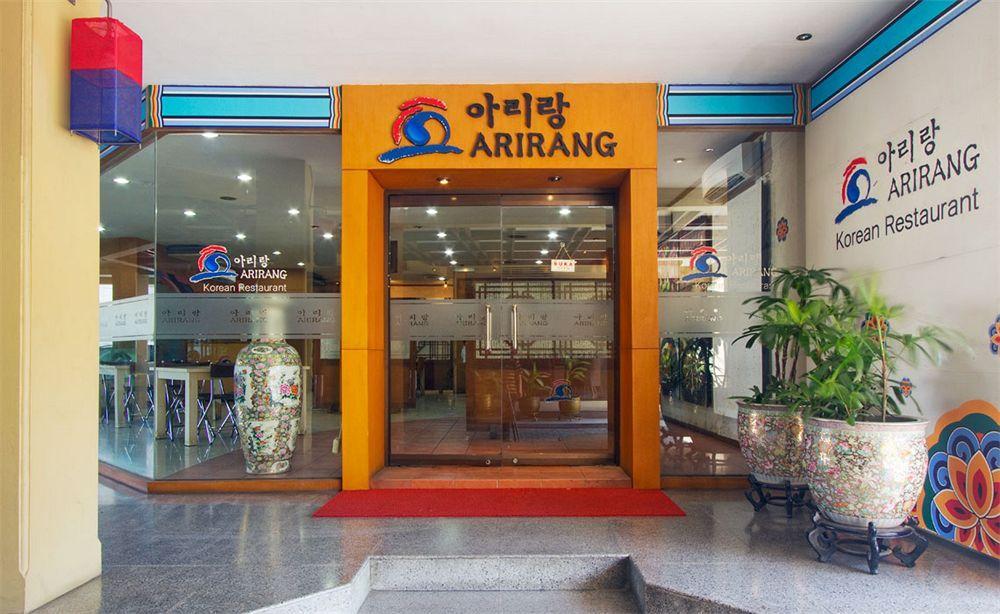 Bentani Hotel & Residence 치레본 외부 사진
