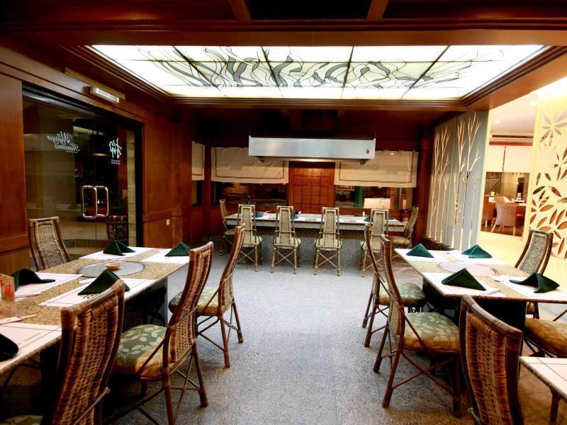 Bentani Hotel & Residence 치레본 외부 사진