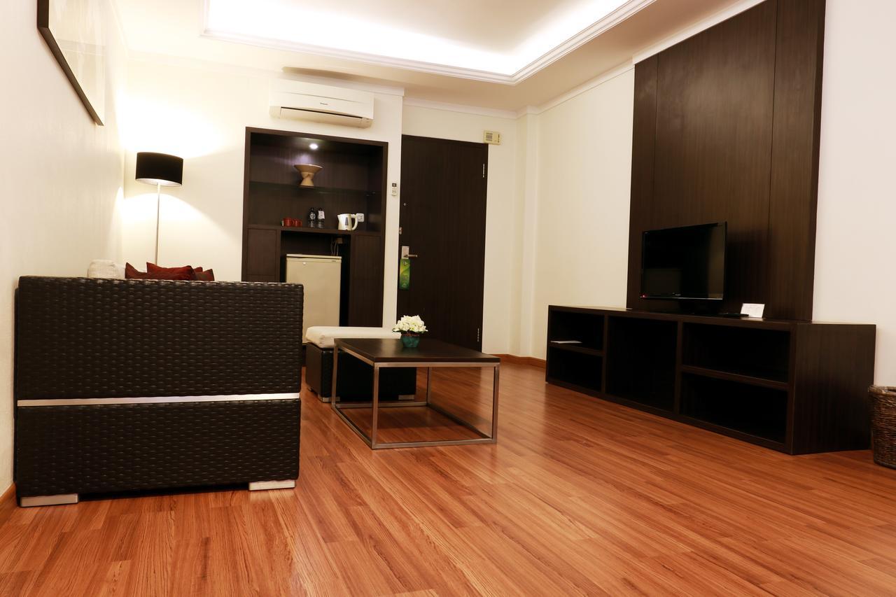 Bentani Hotel & Residence 치레본 외부 사진